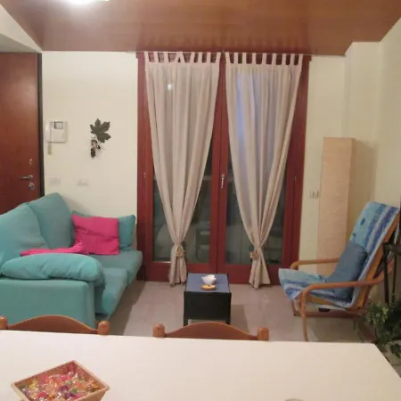Elegante Vacanza/business In Brianza Διαμέρισμα *
